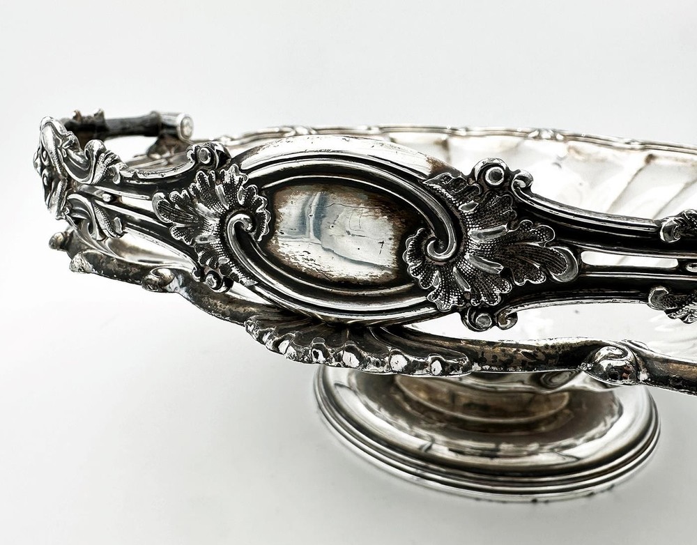 VICTORIAN SWING HANDLED BASKET OLD SHEFFIELD PLATE c1840