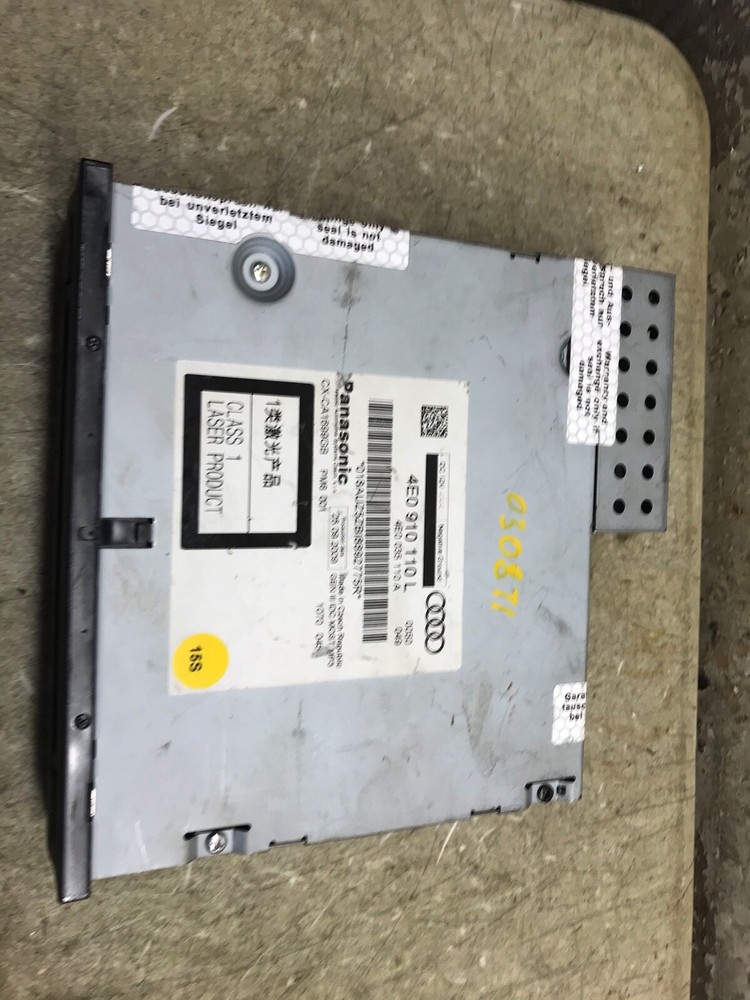 09 10 11 Audi A6 DVD Player 4E0910110L