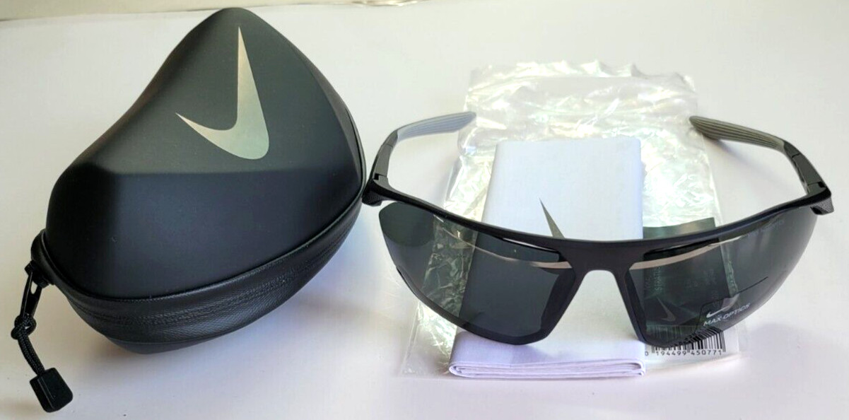 Nike Stratus Men’s Sunglasses Black Grey DC3409 Max Optics Hard Case New w Tag