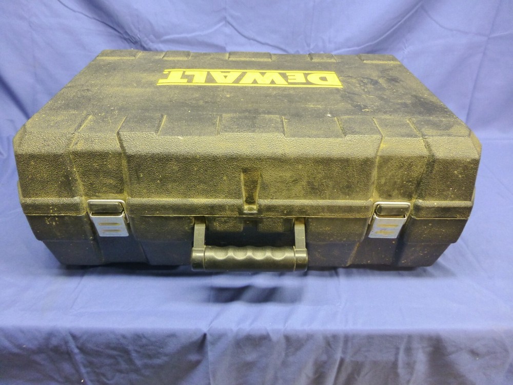 Dewalt 18v Power Tool Set Bundle, Hammer Drill, Reciprocating & Trim Saw & Case