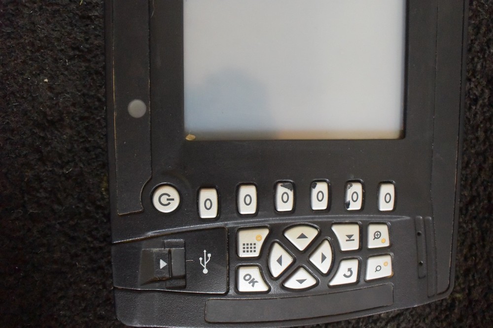 Trimble Machine Grade Control Panel Model CB460 ONLY THE FRONT PANEL SCREEN