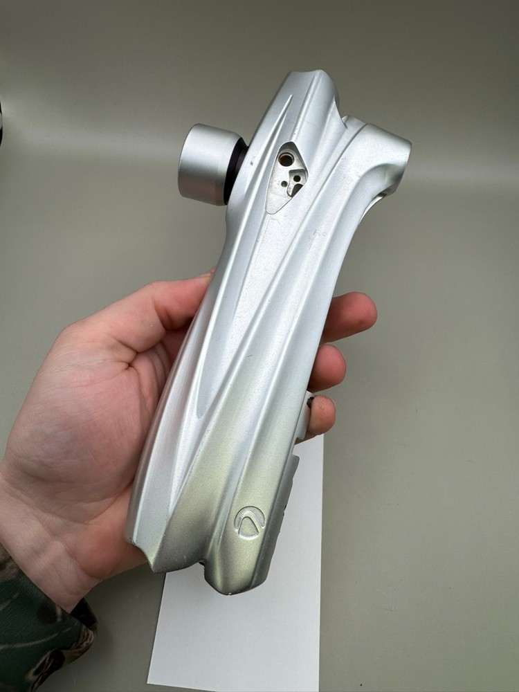 Dye DM5 Body-Satin Silver
