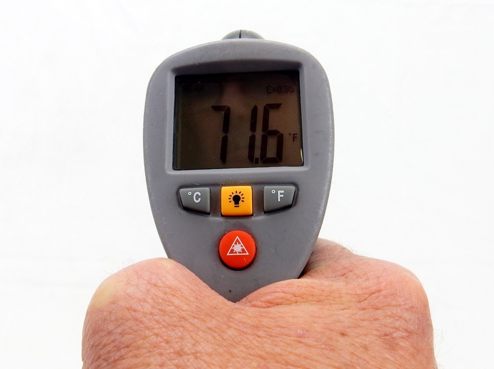 Professional Infrared High Temp Thermometer with Laser Pointer, Morris 59116