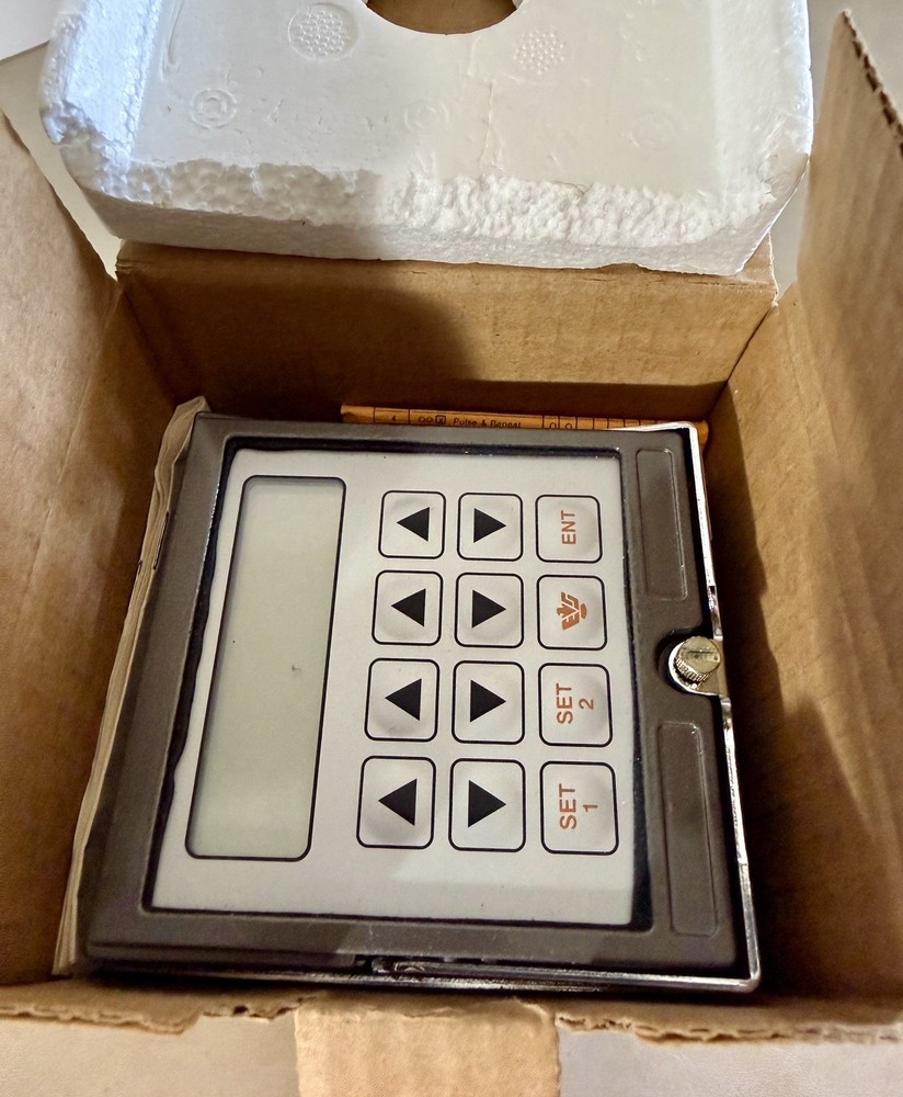 Eagle Signal Controls CX412A6 Dual Setpoint Solid State Timer Counter - New NOS