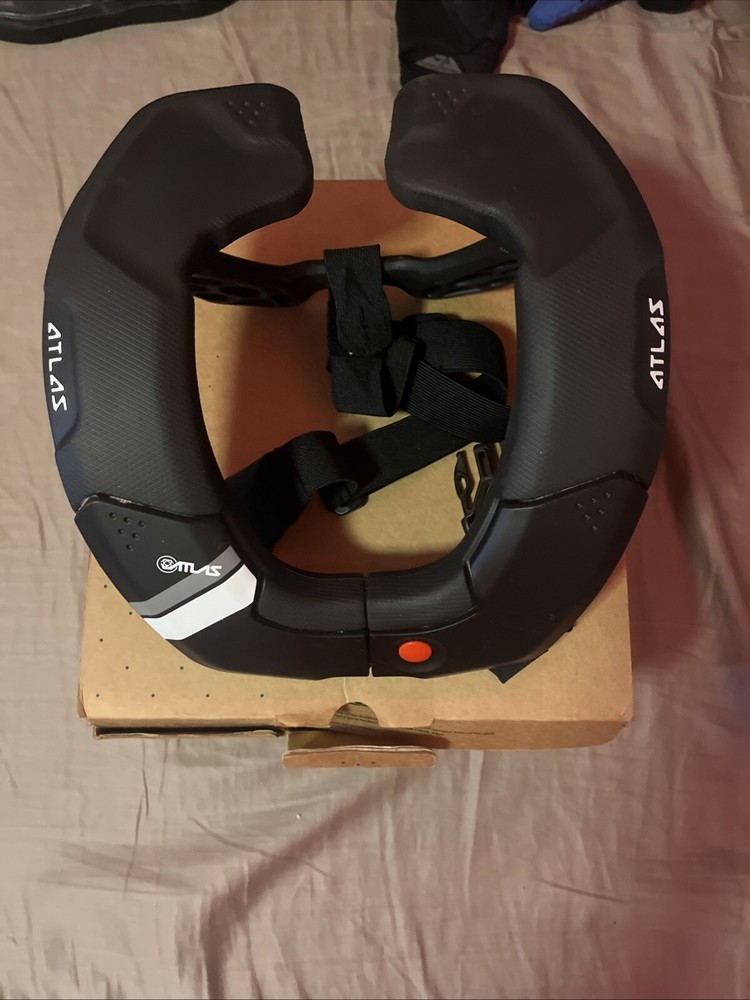 Atlas Broll Neck brace
