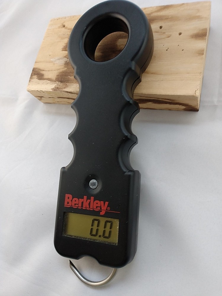 Berkley Digital Hanging Fish Scale, Automatic Shutoff Tested