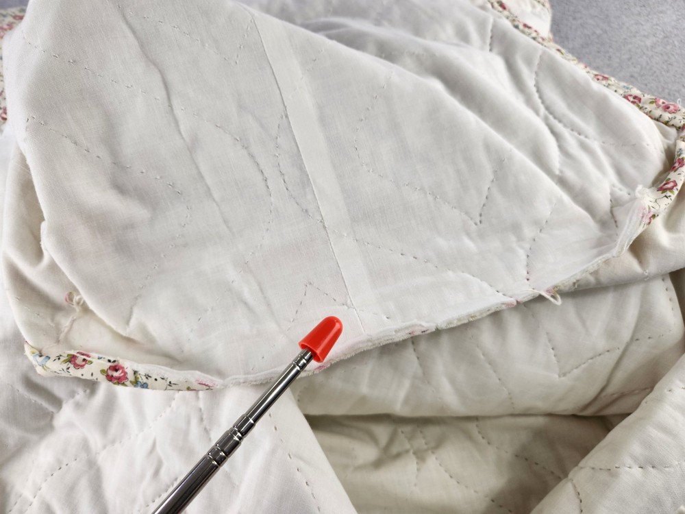 Vtg Springmaid Bedspread Quilted Comforter Rounded Single Double Fabric Material