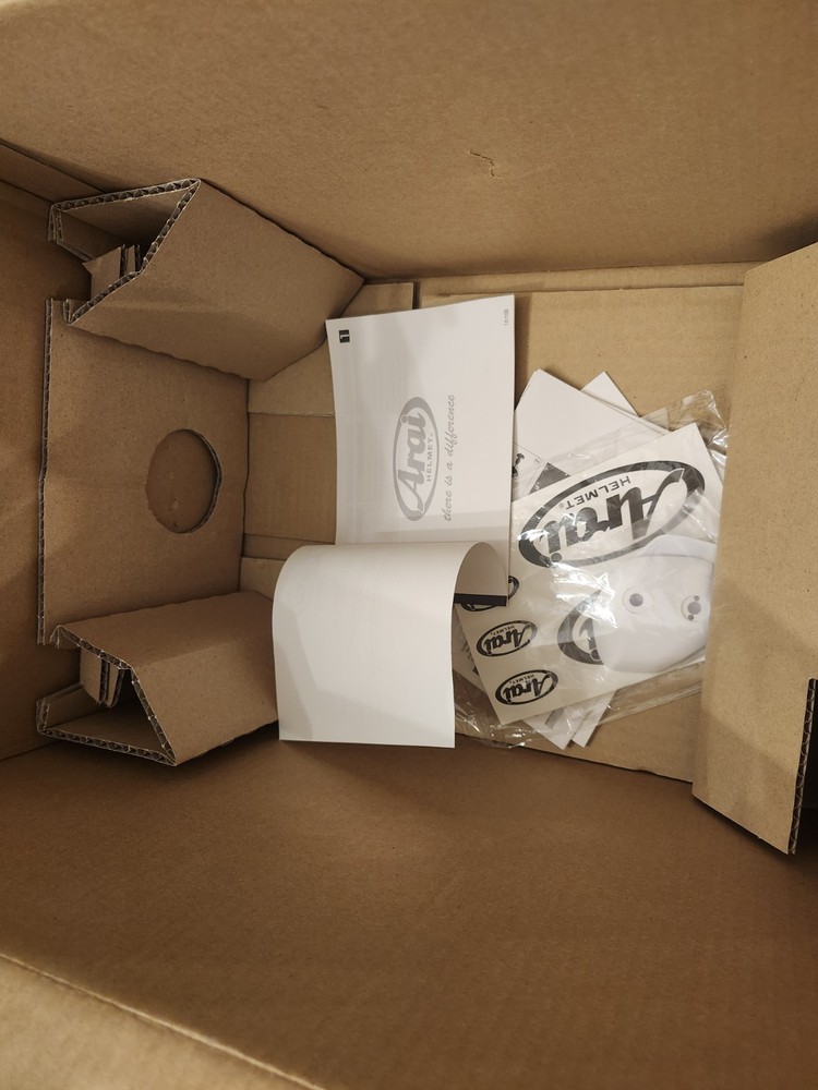 Arai XD4 Medium New