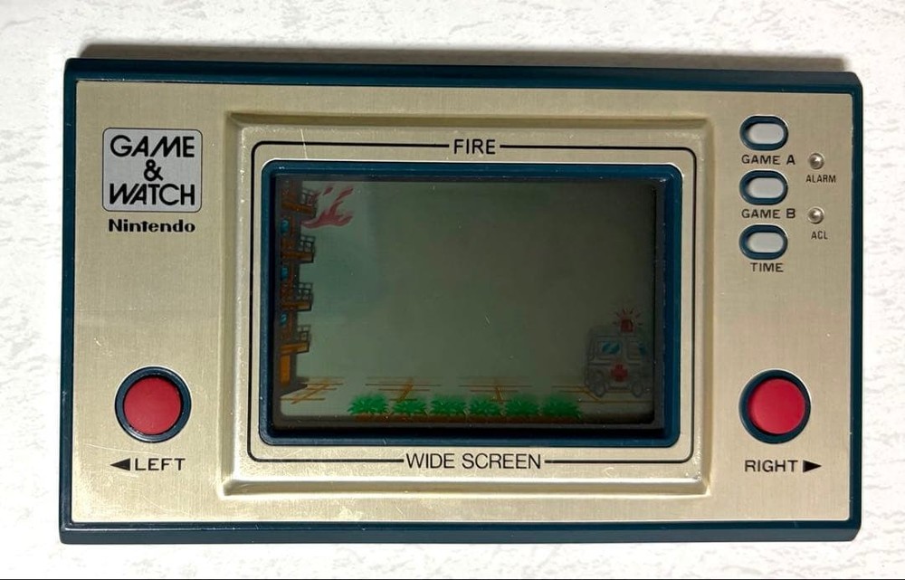 Game & Watch Fire Widescreen Edition