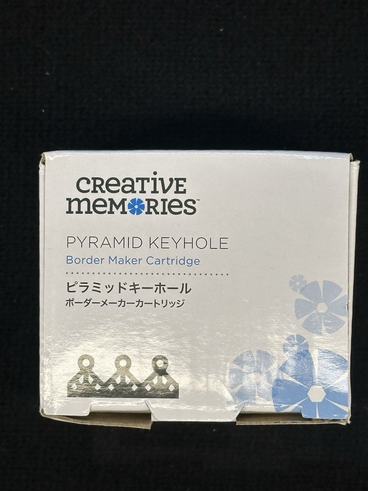 Creative Memories Pyramid Keyhole Border Maker Cartridge Model 0922