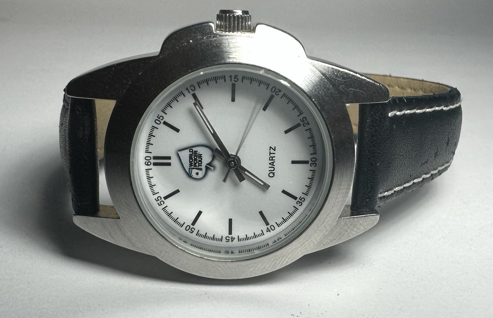 WOMENS World Poker Tour Women's Watch Japan quartz new battery