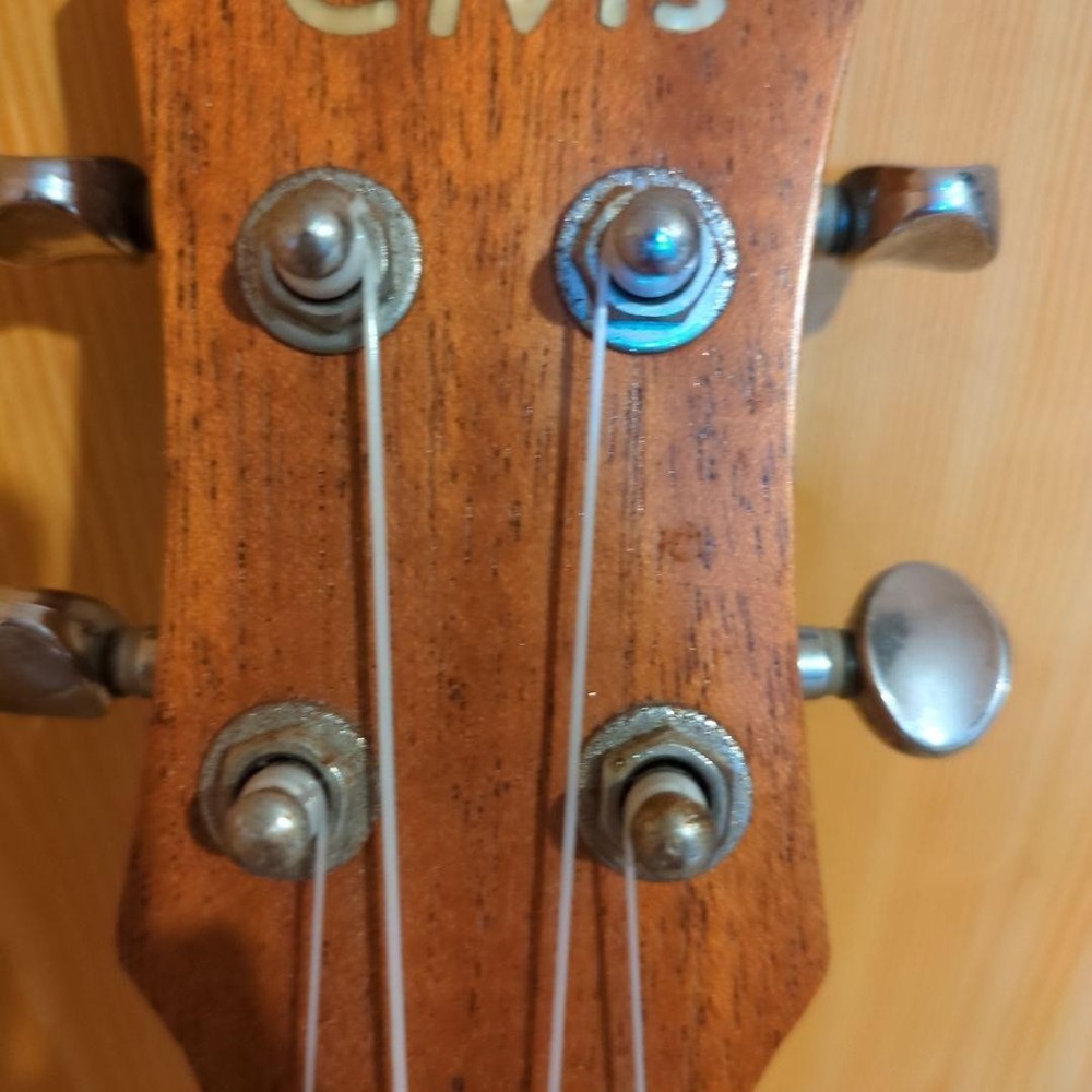 ELVIS Ukulele