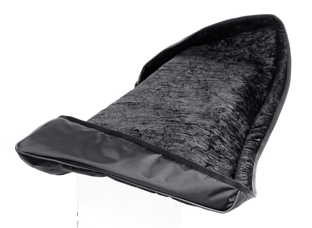 Custom padded cover for Avid ICON D-Control ES (32-fader) console