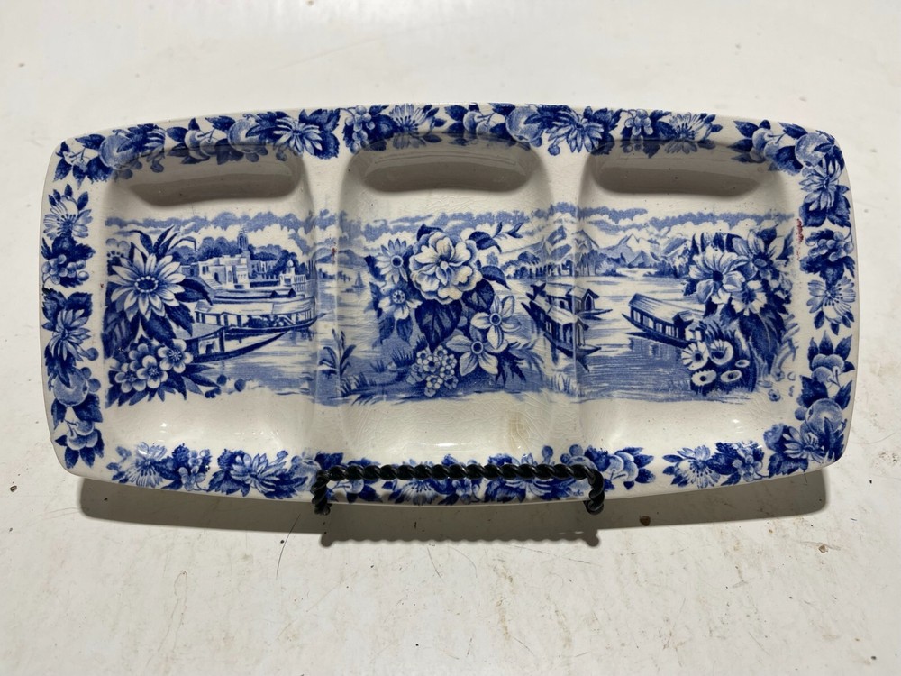 Eastern Scenes Palissy England Divided Tray