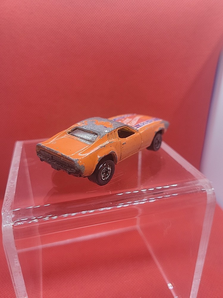 Hot Wheels Dixie Challenger Blackwall