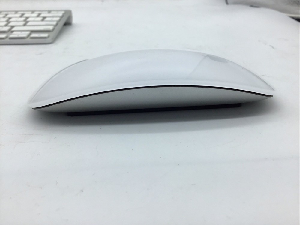 Apple A1314/A1296 OEM Bluetooth Keyboard & Mouse Bundle Power Tested Read