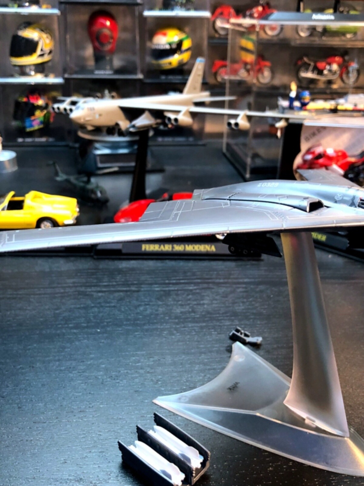 1/200 Scale Alloy Aircraft B2A Phantom Strategic Bomber Finished Metal Model