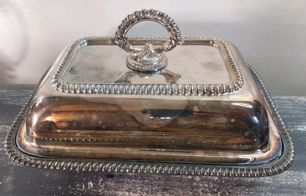 Webster Wilcox Fine Quality  Silver Plate Covered Dish