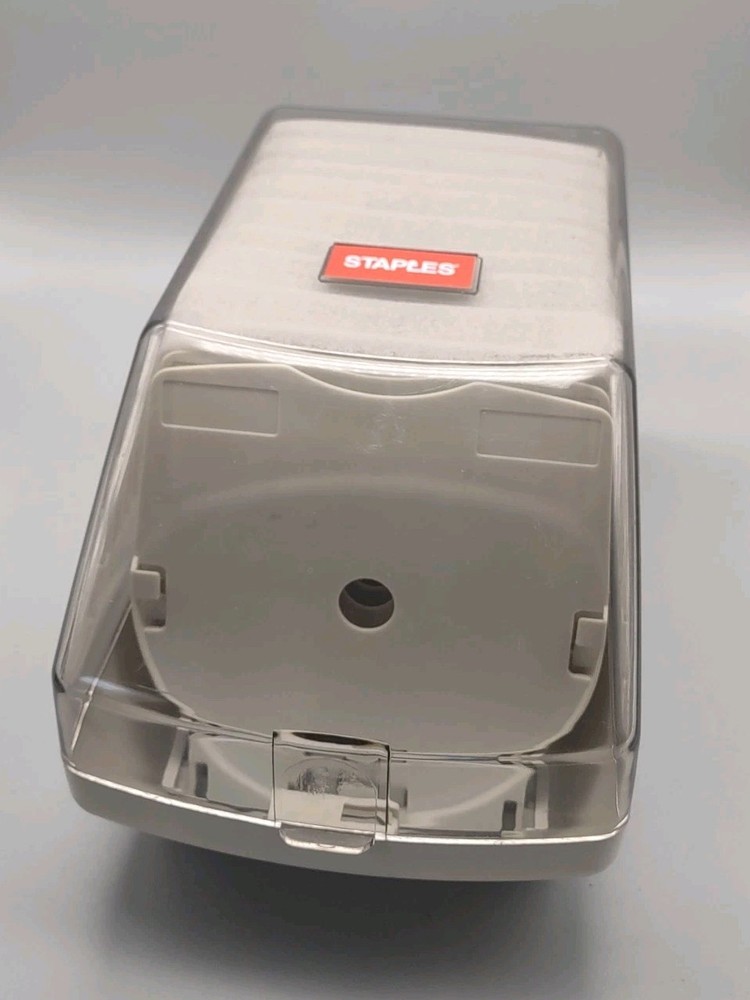 Staples 40 CD/DVD Storage Case