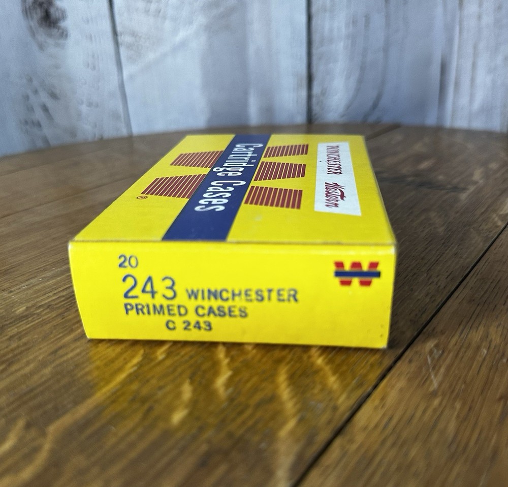 Vintage Winchester Western .243 Win Primed Cases Empty Box & Insert