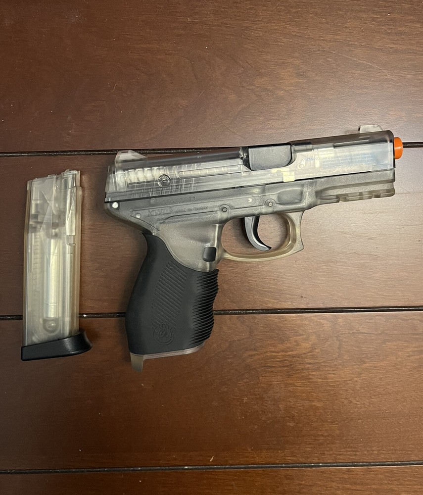 Taurus pT 24/7