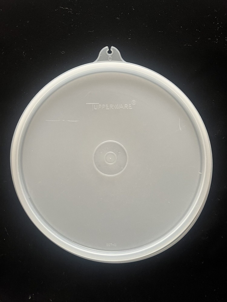 Tupperware - 227 - Clear 6 1/2” Lid