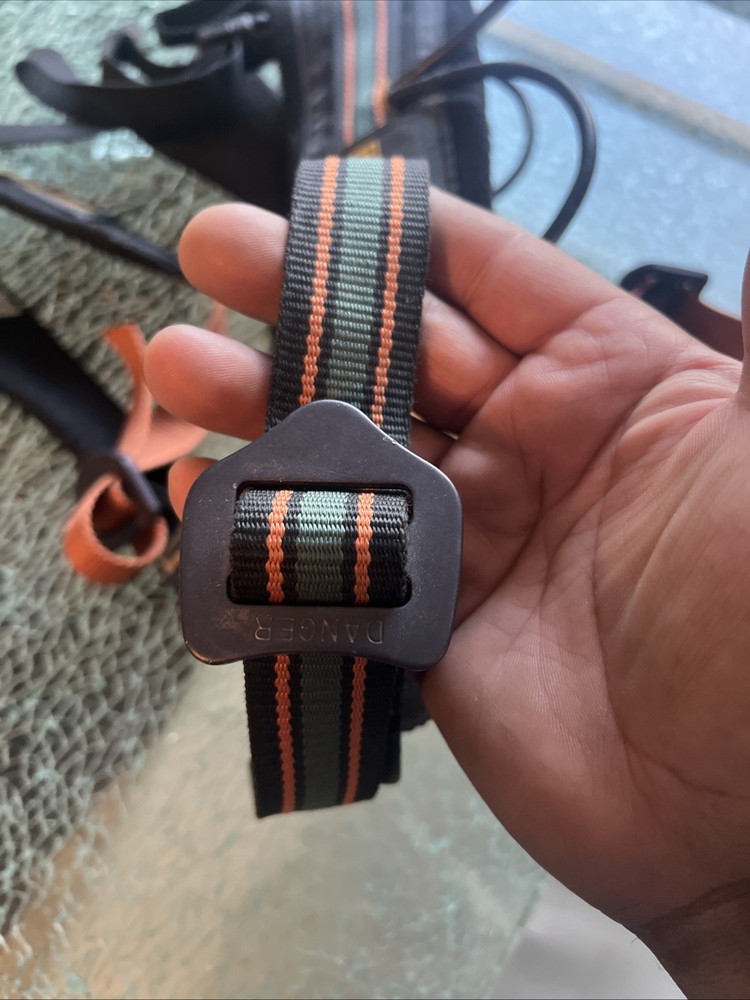 Misty Mountain Climbing Harness Size M