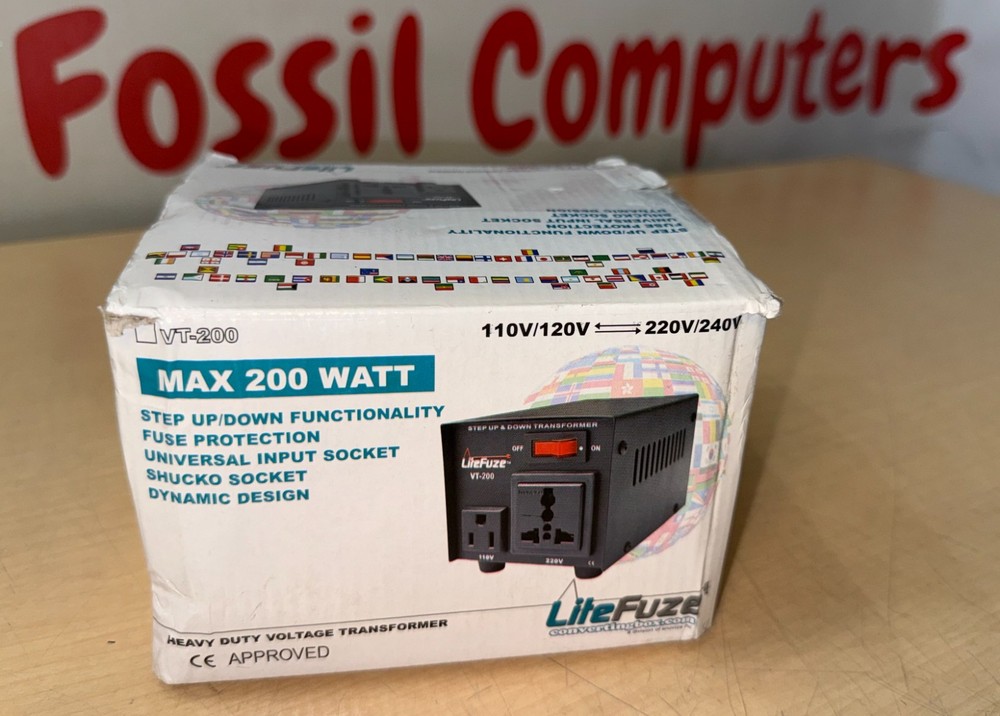 LifeFuze VT-200 200W Step Up/ Step Down Voltage Transformer