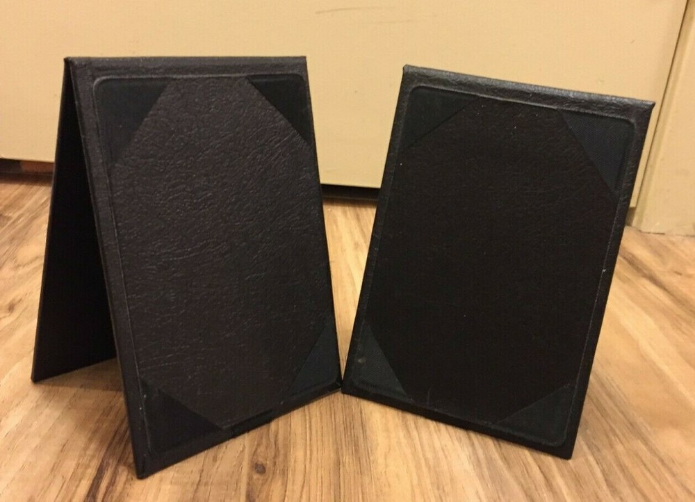 Two-Sided Table Tent with Black Leatherette Panels 5x7