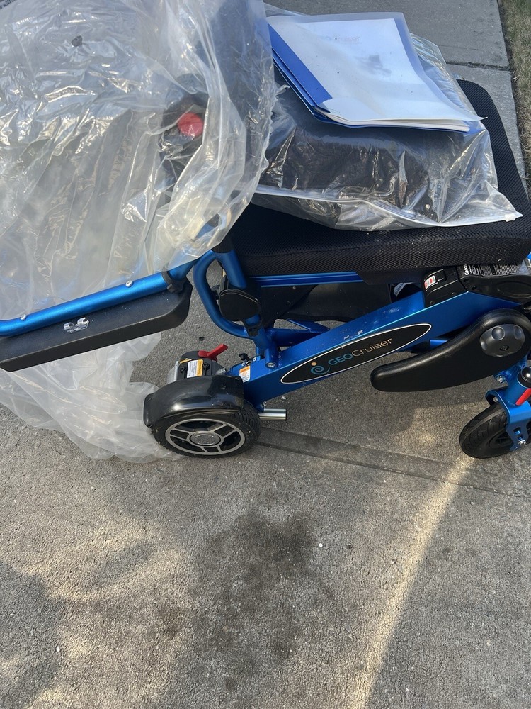 A never been used Geo Crusier. Portable leight weight mobility.