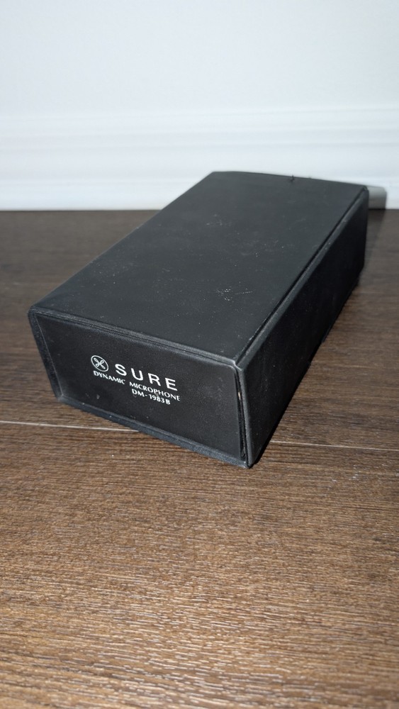 VTG SURE Dynamic Microphone DM- 1983B Black Case & Cable Cord - ( NO MICROPHONE)