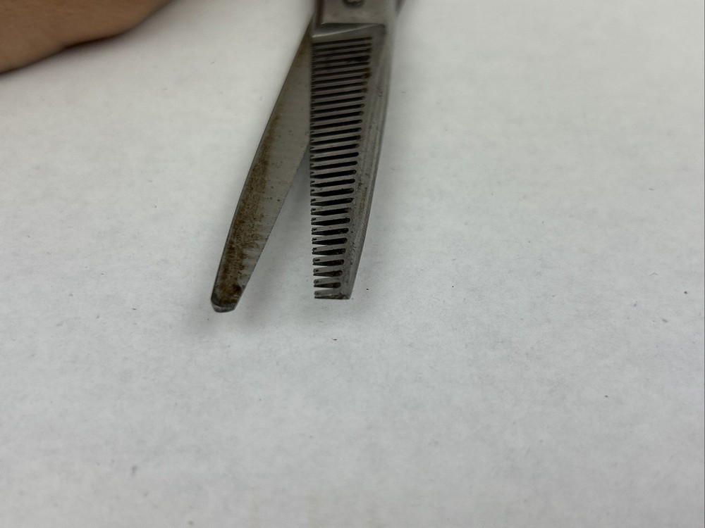 Vintage Thinit Scissors Barber Thinning Shears Light Weight