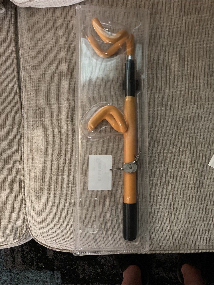 Twin Hook Steering Wheel Lock