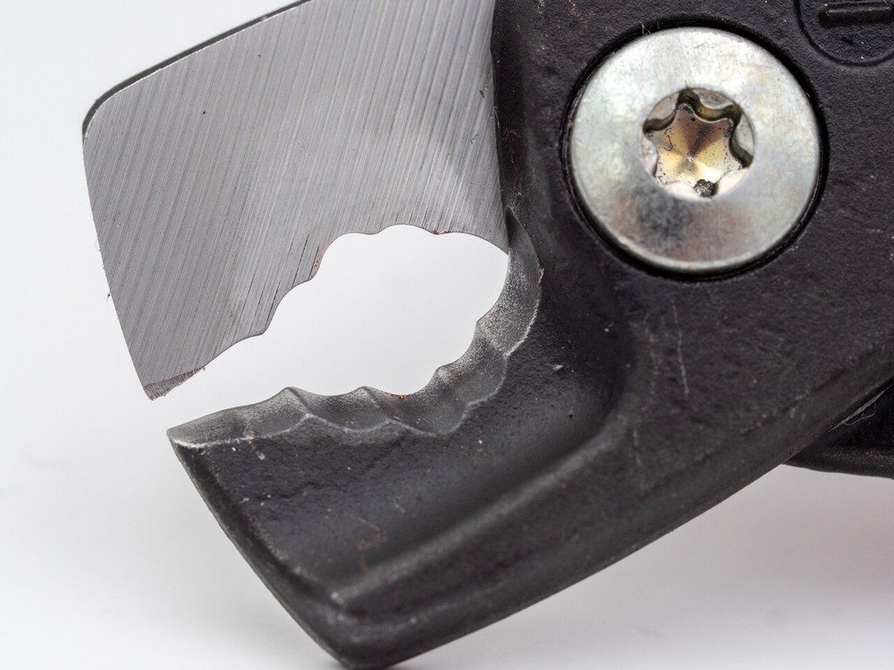 Knipex 9511160SBA Cable Shears with StepCut Edges