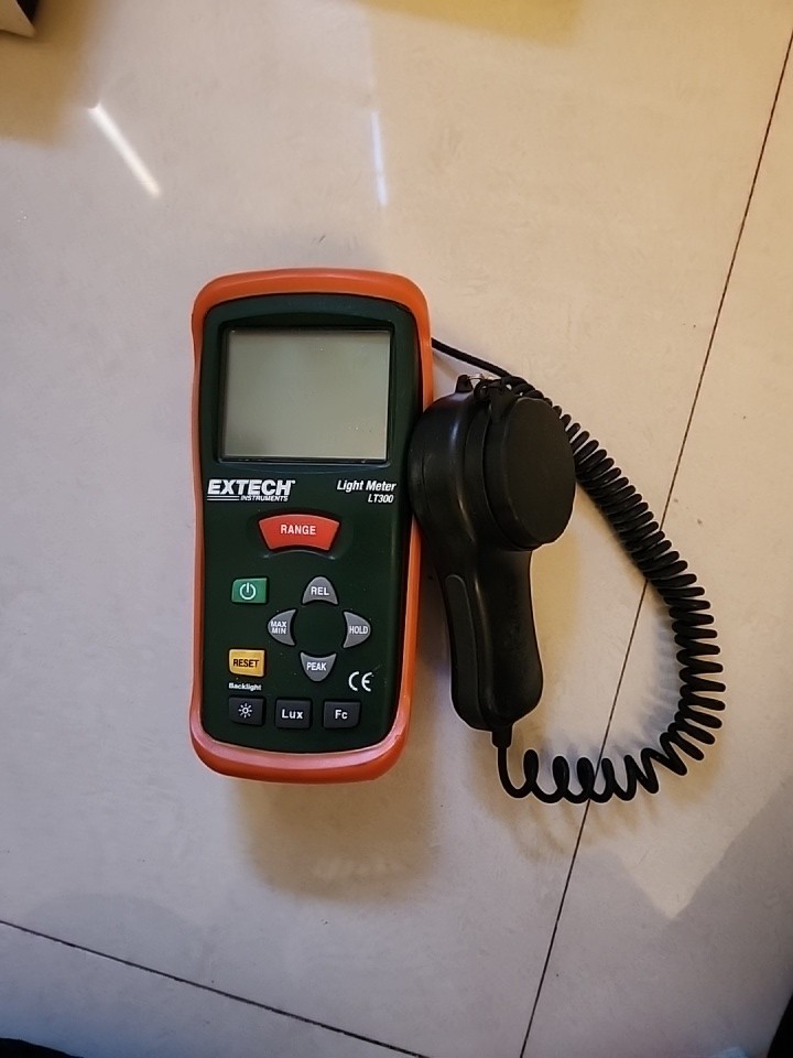 Extech Instruments LT300 LIght Meter