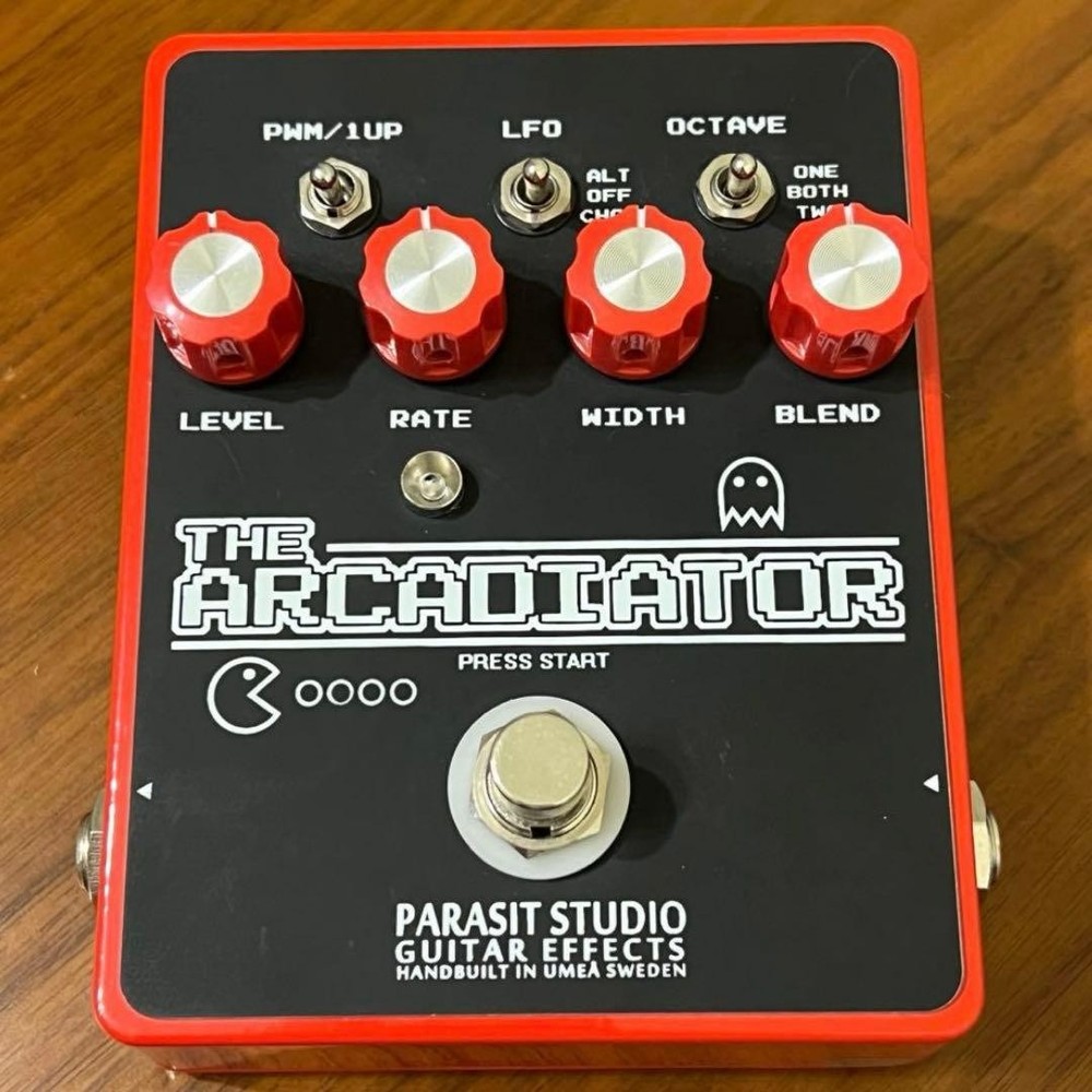 PARASIT STUDIO THE ARCADIATOR Guitar Effect Pedal Used