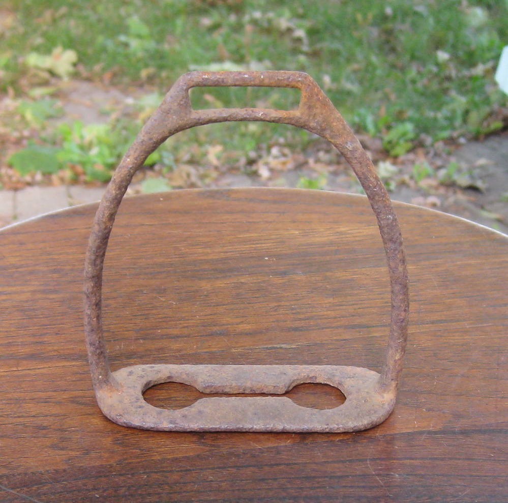 Antique Cast Iron Rusty Horse Stirrup Tack