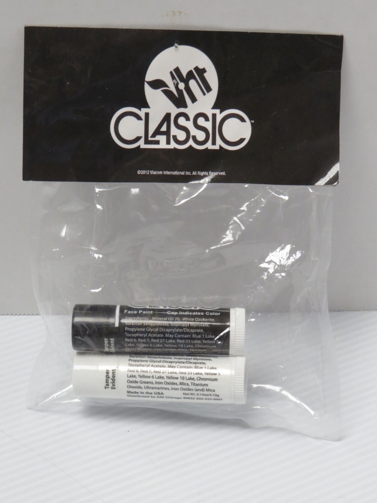 KISS OFFICIAL FACE PAINT 2012 SEALED