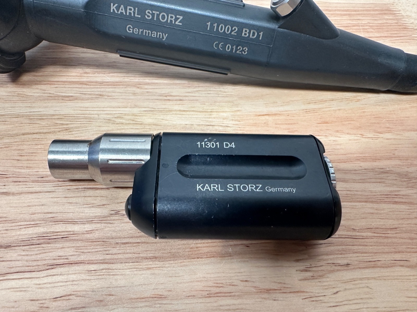 Karl Storz 11002 BD1 Broncho-Fiberscope W/ Karl Storz 11301 D4 LED Light Source