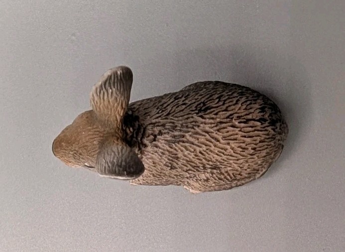 Schleich 2009 Rabbit Hare Toy Figure Brown Gray White D-73527 Am Limes 69