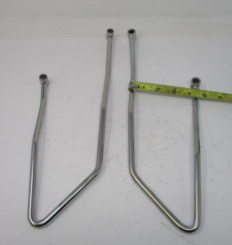 Unknown Saddlebag Mount, 6-1/4" Bolt Width