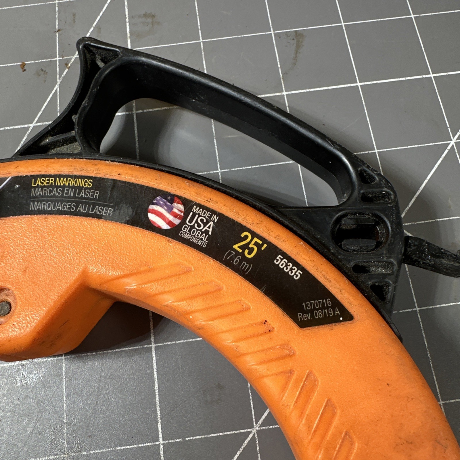 Klein Tools 56335 Wide Steel Fish Tape, 1/4-Inch x 25-Foot Orange Made In USA