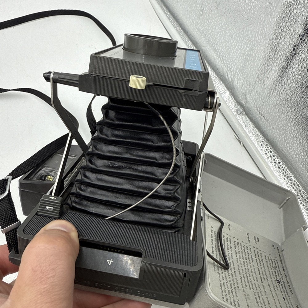 POLAROID AUTOMATIC LAND CAMERA 210 IN CASE WITH STRAP