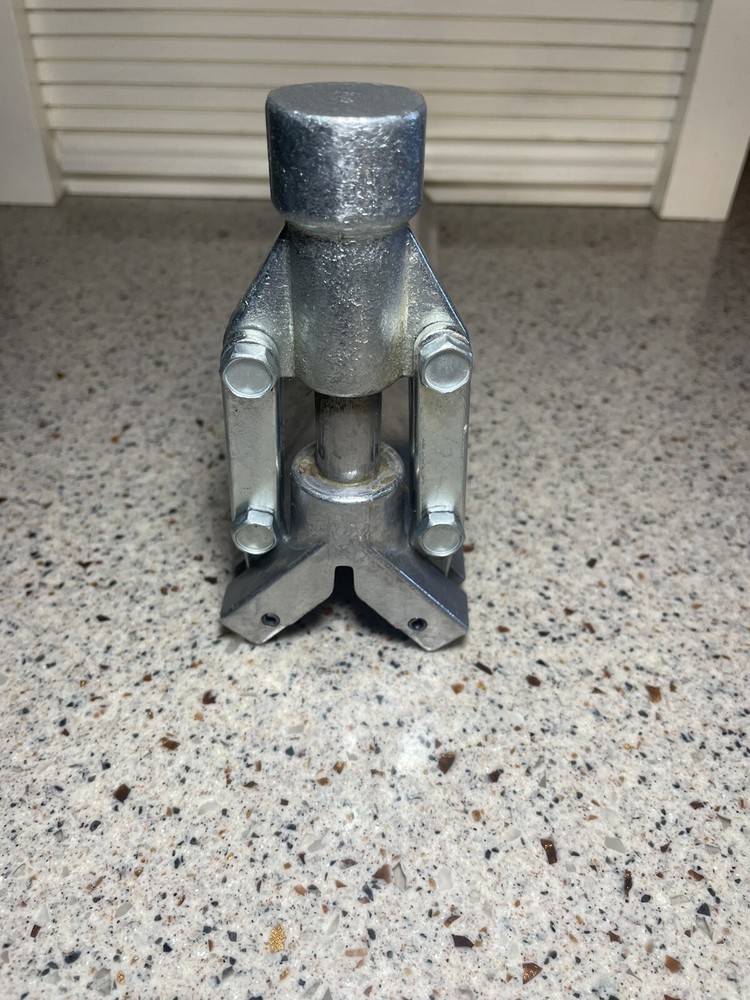 1-1/4” WalBoard CO-2A Drywall Corner Bead Crimping Tool. EUC