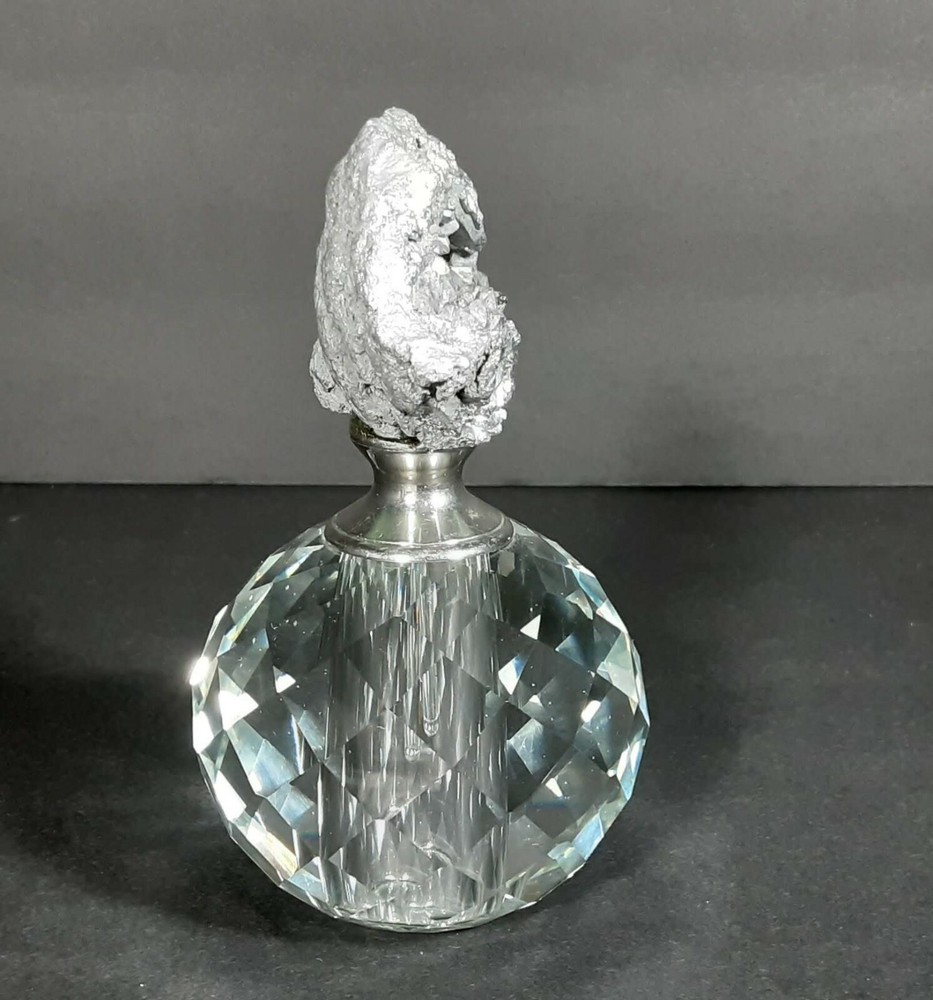 Perfume Bottle with Silver Agate Stopper