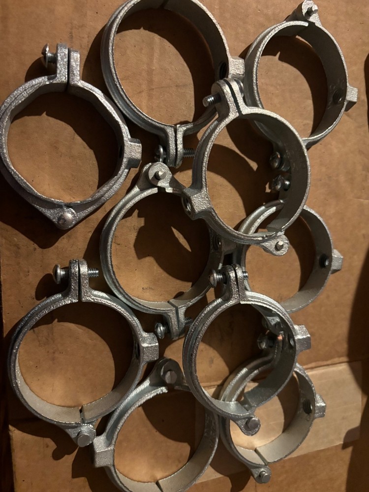 10 pcs  2-1/2" Split Ring Pipe Hanger Galvanized Wood Pipe Bracket Clamp fast sh