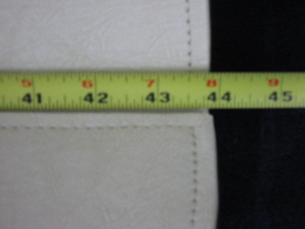 Broyhill Brasilia Round Dining Table Protector Pad