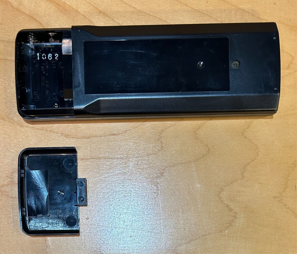 Denon DCM-420 5-Disc CD Changer W/Remote & Operating Instructions Tested Working