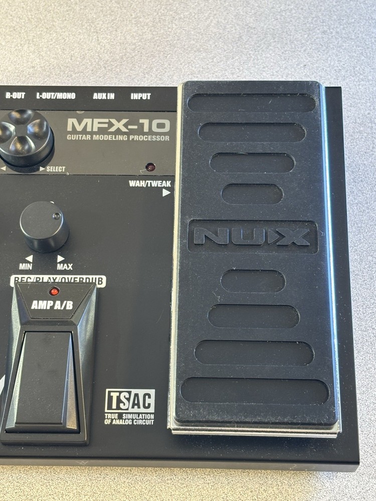 NUX MFX-10 Multi-Effects Processor Effects Pedal