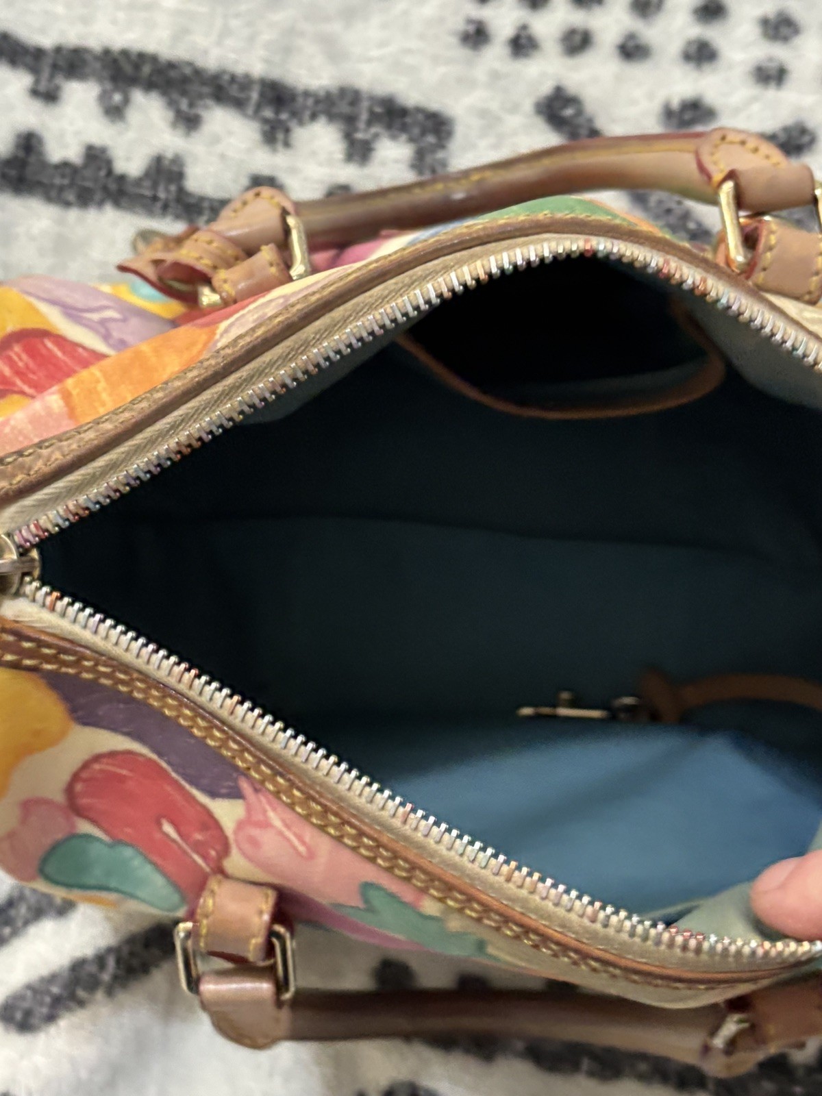 Dooney Bourke Wonder Duck Satchel please see all pics